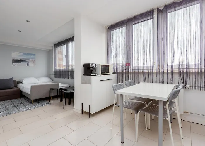 Seaside Comfort By Bookinghost Apartment *